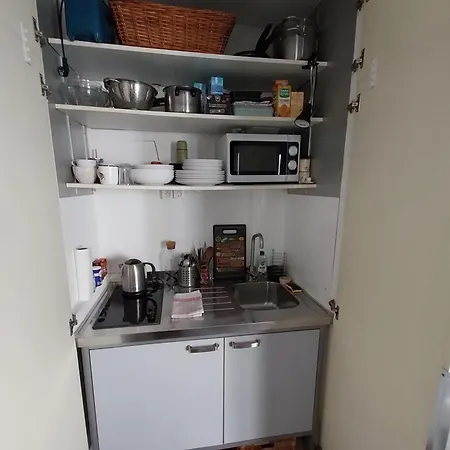 For 2 - Near Louvre Museum * Paris