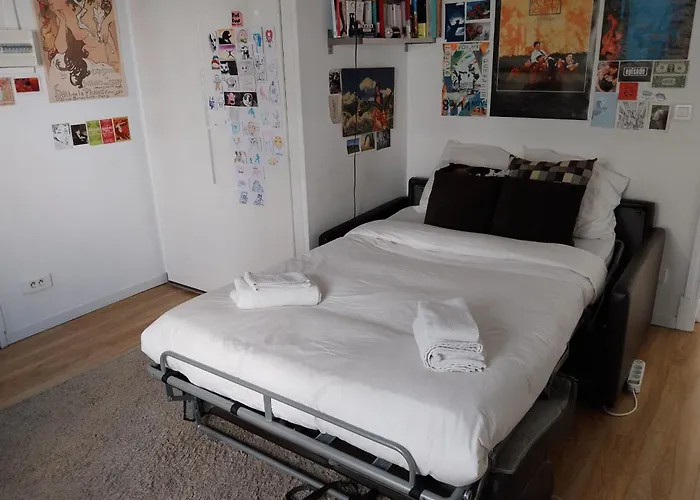 Apartment For 2 - Near Louvre Museum